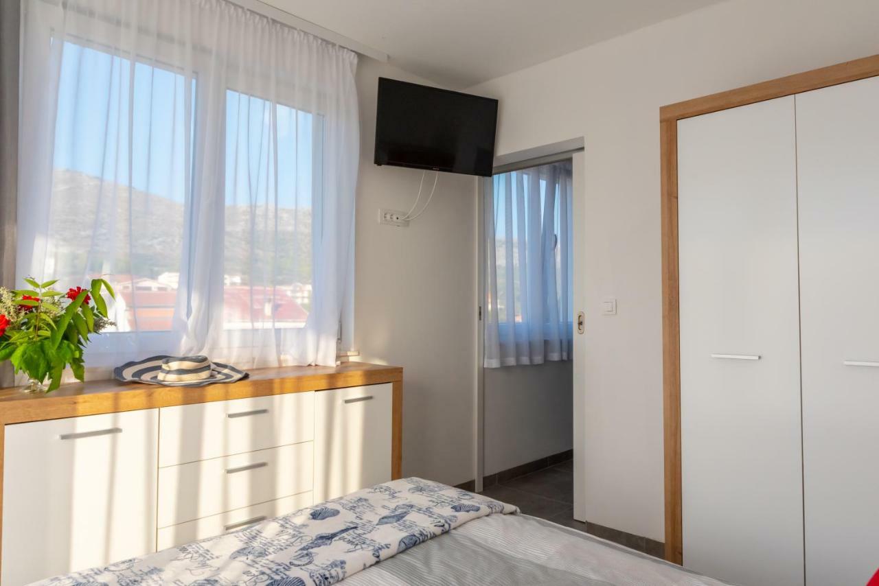 Apartmani Dalmacjia Grebaštica Kültér fotó