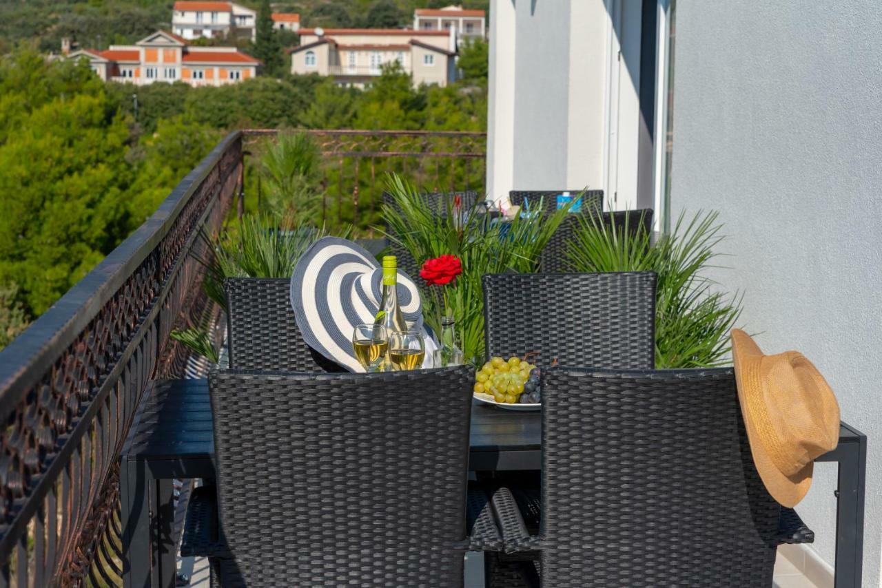 Apartmani Dalmacjia Grebaštica Kültér fotó