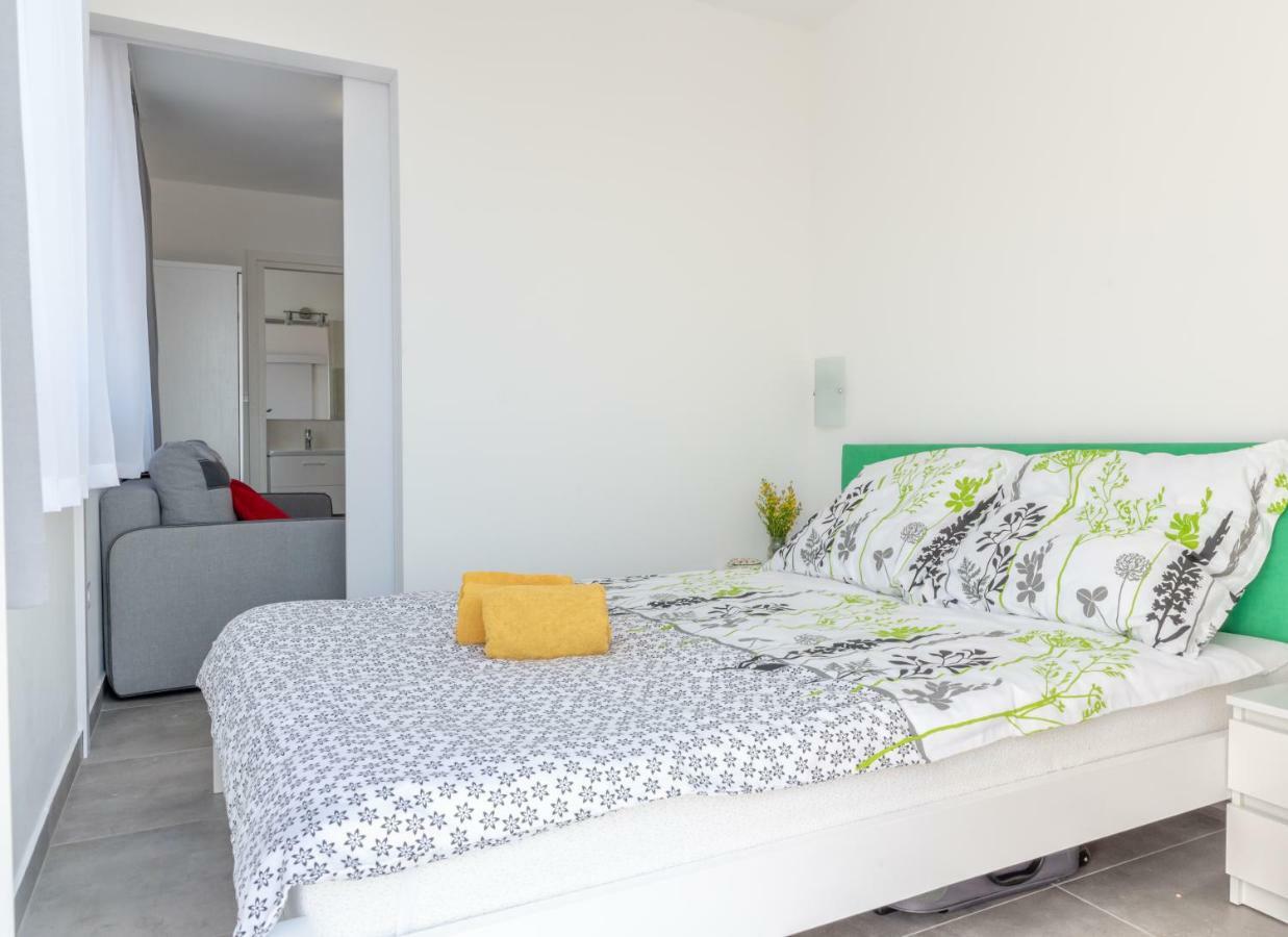 Apartmani Dalmacjia Grebaštica Kültér fotó